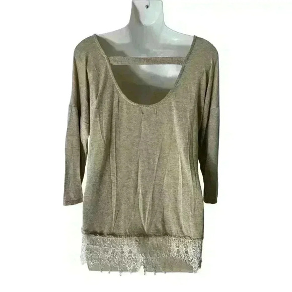 Takara Lace Trim Blouse Long Sleeve Beige Size Medium - Picture 5 of 9